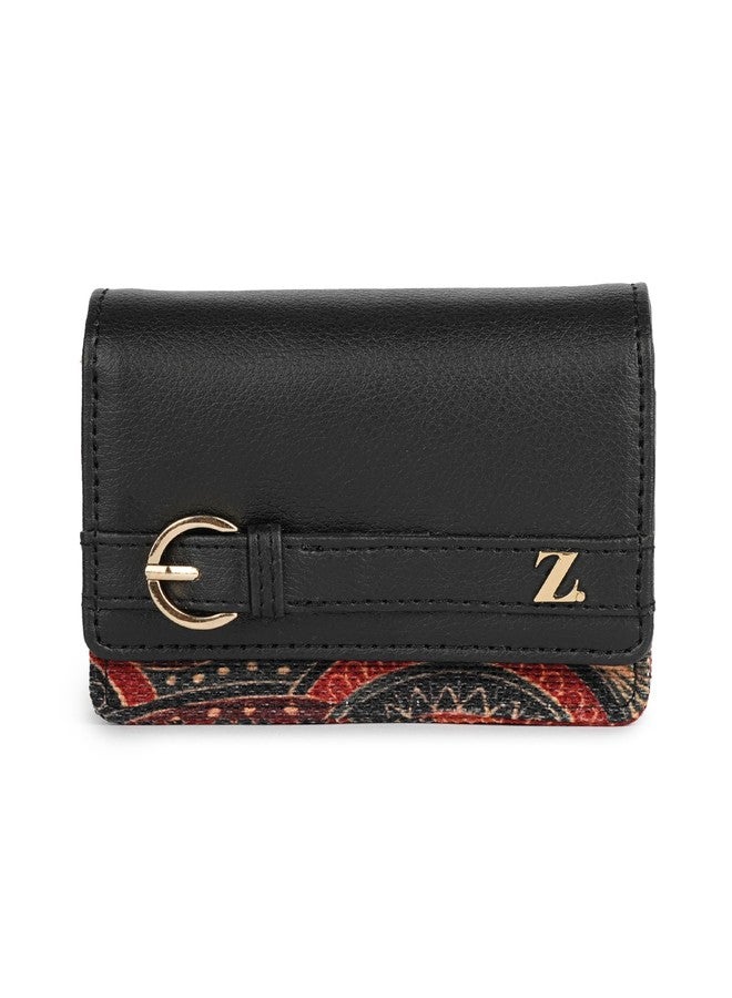 ZOUK محفظة ديمي للنساء - حقيبة كروس أنيقة من قماش الدنيم مع حزام سلسلة ولمسة فضية | محفظة مصنوعة يدويًا بجيب بسحاب وفتحة للبطاقات وبطانة مقاومة للماء | بيثورا آرتستري - Image 1